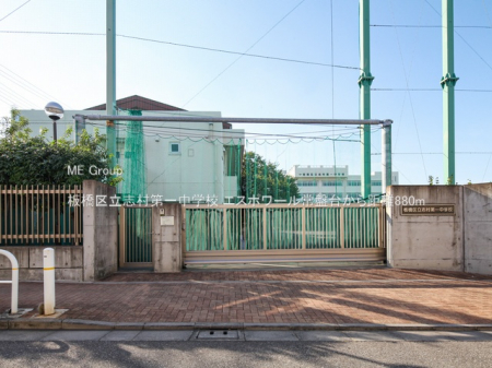 ���ӊ��@���w�Z 880m ���旧�u����ꒆ�w�Z