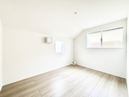 �Q���@�g���₷���`�Ńx�b�g��Ƌ�̒u�����ɂ����邱�Ƃ�����܂���B   