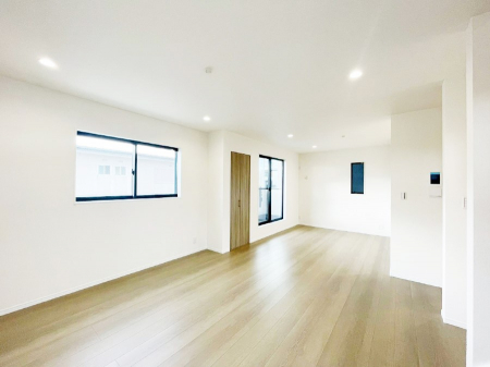 ���̑����ρ@�Ƒ������R�ƏW�܂�e���̃X�y�[�X�ɂȂ肻��