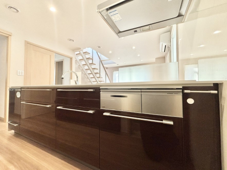 �L�b�`���@�������������I�ɁA�y�����I�V�X�e���L�b�`��  