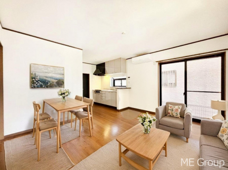 ���r���O�@�������������͋C�̂k�c�j�͉Ƒ��݂�Ȃ̉��K��ԁ��Ƌ��CG�ł�