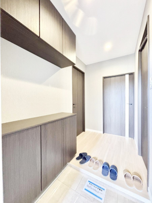 ���ց@�Ƒ��̋A��₨�q�l�������������}���錺��