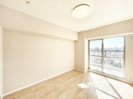 ���̑����ρ@�o���R�j�[���J�������v���X���Ă����m��