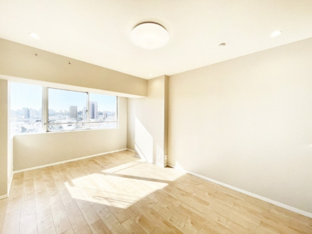 ���̑����ρ@���邢�z���������A�����̕��͋C�ɖ��������_�C�j���O�B   