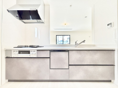 �L�b�`���@�������������I�ɁA�y�����I�V�X�e���L�b�`��  