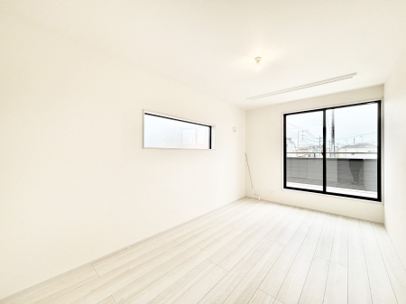 ���̑����ρ@�o���R�j�[���J�������v���X���Ă����m��