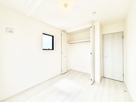 �Q���@�g���₷���`�Ńx�b�g��Ƌ�̒u�����ɂ����邱�Ƃ�����܂���B   