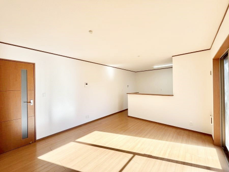 ���̑����ρ@�V���v���ȃf�U�C���Ȃ̂ŃC���e���A���l����̂��y���݂ł��ˁI