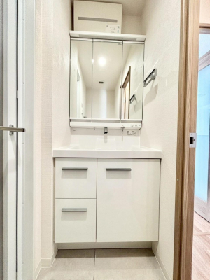 ���ʑ�E���ʏ��@������������ʉ��ώ��Œ��̐g�x�x�����K