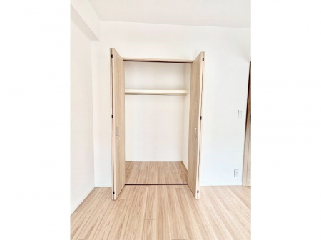 ���[�@�����Ղ�̎��[�X�y�[�X�ł��ł��Z��Ԃ��X�b�L���ۂĂ���