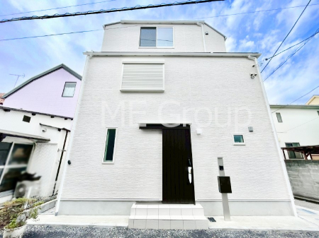 ���n�O�ώʐ^�@�������ꂽ�O�ρA�㎿�ȏZ��Ԃ��L���鎺���͉i�����S���ĉ߂�����Z���ł��B