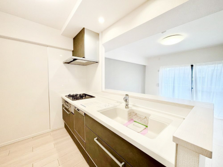 �L�b�`���@�J�E���^�[�z���Ɋy����������ׂ�B�����̂������������Ɣ��������Ȃ肻���ł��ˁB