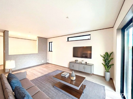 ���r���O�@���Ƒ��̓��₩�Șb�����ŕ�܂�閾�邢���r���O  ���Ƌ��CG�ł�