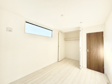 �Q���@�g���₷���`�Ńx�b�g��Ƌ�̒u�����ɂ����邱�Ƃ�����܂���B   