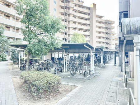 ���̑��@�O�� ���]�Ԓu����i�󂫏󋵂͓s�x���m�F���������j