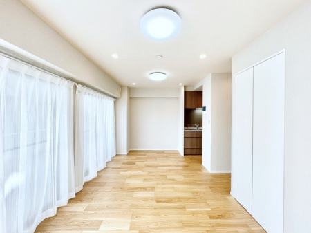 ���̑����ρ@�Ƒ������R�ƏW�܂�e���̃X�y�[�X�ɂȂ肻��