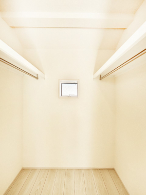 ���̑��@�ߗނ��n���K�[�Ɋ|�����܂܎��[�ł���WIC�B�ߗނ̐������ڂ����₷���ĕ֗��ł��I