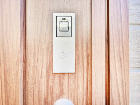 ���̑��@�X�}�[�g�ɊJ���ł���d�q�L�[