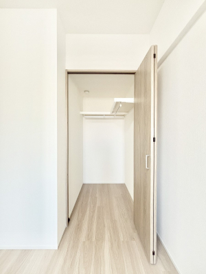 ���[�@�����Ղ�̎��[�X�y�[�X�ł��ł��Z��Ԃ��X�b�L���ۂĂ���