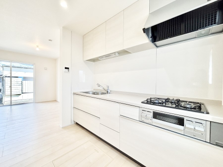 �L�b�`���@���������Ȃ��炲�Ƒ��Ƃ̉�b���y���߂�ΖʃJ�E���^�[�L�b�`��