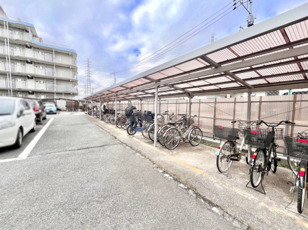 ���̑��@�O�� ���]�Ԓu����i�󂫏󋵂͓s�x���m�F���������j