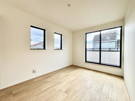 ���̑����ρ@���邢�o���R�j�[�T�C�h�ɗm����ݒu�B�ڊo�߂̗ǂ��Q���ɁB