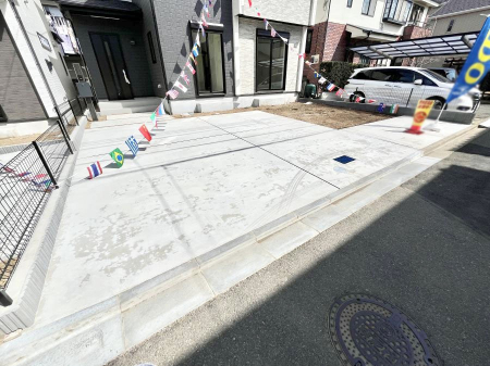 �@�����Ɍ������Ȃ����ԃX�y�[�X�B