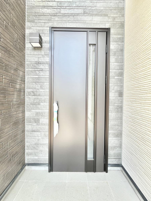 ���ց@��؂ȉƑ��A���q���o�}���錺�ցB