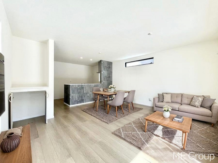 ���r���O�@���Ƒ��̓��₩�Șb�����ŕ�܂�閾�邢���r���O  ���Ƌ��CG�ł�