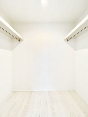 ���̑��@�ߗނ��n���K�[�Ɋ|�����܂܎��[�ł���WIC�B�ߗނ̐������ڂ����₷���ĕ֗��ł��I