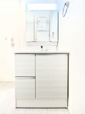 ���ʑ�E���ʏ��@�O�ʋ��L���r�l�b�g�E�V�����[�t�����ʉ��ϑ�ŖZ�������̐g�x�x���X���[�Y�ɁI