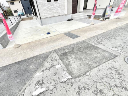 �@�����Ɍ������Ȃ����ԃX�y�[�X�B