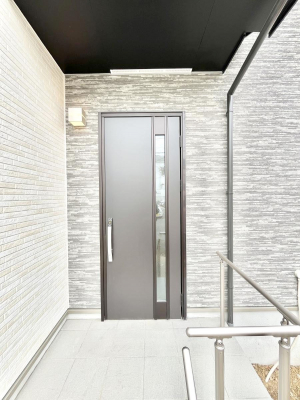 ���ց@��؂ȉƑ��A���q���o�}���錺�ցB