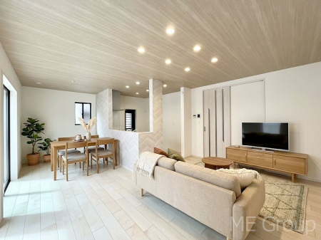 ���r���O�@���Ƒ��̓��₩�Șb�����ŕ�܂�閾�邢���r���O  ���Ƌ��CG�ł�