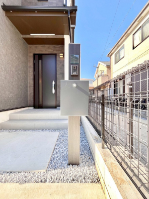 ���̑��@�V���v���f�U�C���̃|�X�g�B