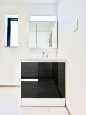 ���ʑ�E���ʏ��@�傫�����₷���O�ʋ��Ő�����������ʑ�́A�g�����Ȃ݃`�F�b�N�┧�̂������ɂ������߂ł��B 