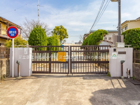 ���ӊ��@���w�Z 600m �����旧���������w�Z