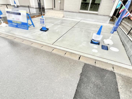 �@�����Ɍ������Ȃ����ԃX�y�[�X�B