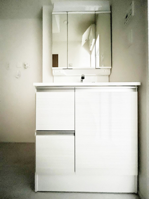 ���ʑ�E���ʏ��@���[�͂Ƌ@�\���ɗD�ꂽ���ʉ��ϑ�