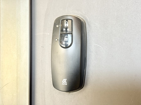 ���ց@���N���N�J���I�X�}�[�g�R���g���[���L�[�B