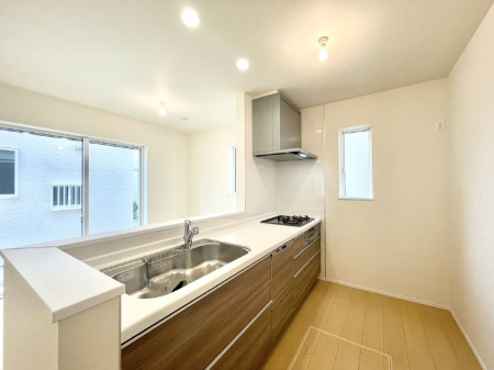 �L�b�`���@�L�X�Ƃ����g������̗ǂ��L�b�`���œ��X�̂��������y�����Ȃ肻��