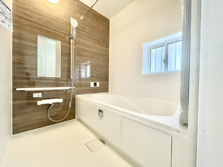 �����@����̔�����₷��؂ȃo�X�^�C���B�������Ƃ����C���y����Ŕ����Ƃ肽���ł��ˁI  