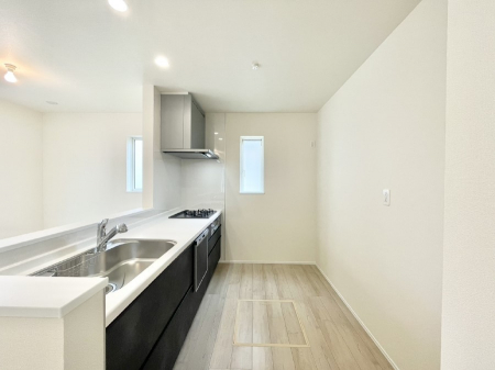 �L�b�`���@�L�X�Ƃ����g������̗ǂ��L�b�`���œ��X�̂��������y�����Ȃ肻��