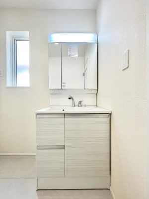 ���ʑ�E���ʏ��@�傫�����₷���O�ʋ��Ő�����������ʑ�́A�g�����Ȃ݃`�F�b�N�┧�̂������ɂ������߂ł��B 