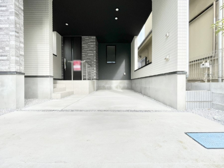 �@�����Ɍ������Ȃ����ԃX�y�[�X�B