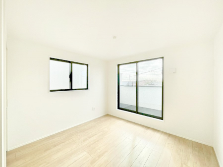 ���̑����ρ@�o���R�j�[���J�������v���X���Ă����m��