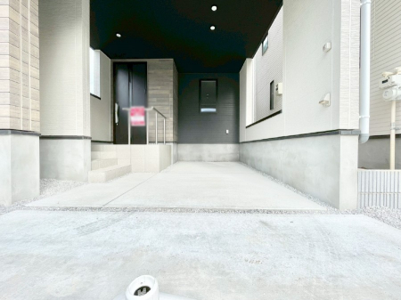 �@�����Ɍ������Ȃ����ԃX�y�[�X�B