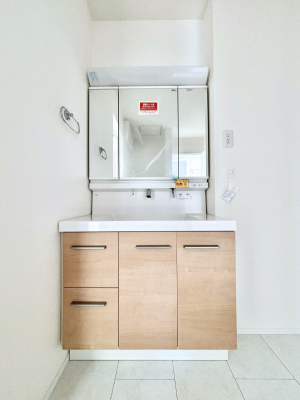 ���ʑ�E���ʏ��@�傫�����₷���O�ʋ��Ő�����������ʑ�́A�g�����Ȃ݃`�F�b�N�┧�̂������ɂ������߂ł��B 