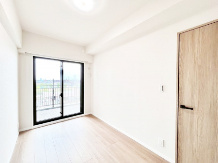 ���̑����ρ@�o���R�j�[���J�������v���X���Ă����m��