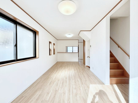 ���̑����ρ@�Ƒ������R�ƏW�܂�e���̃X�y�[�X�ɂȂ肻��